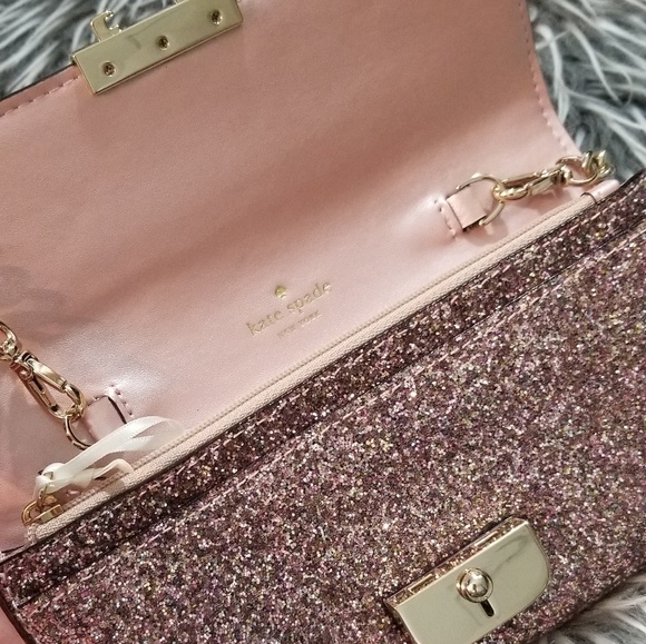 🍒NEW🍒 KATE SPADE PINK BLING WRISTLET WALLET - Picture 3 of 6